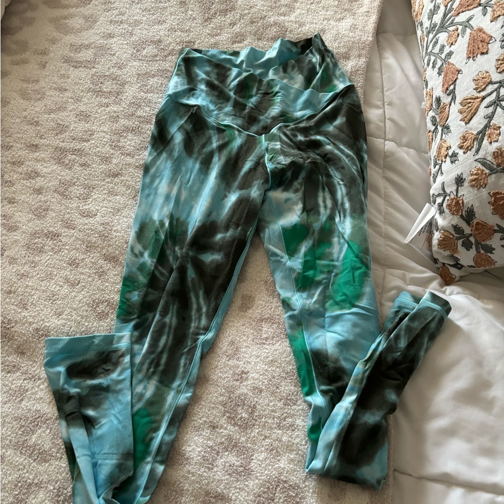 Aerie offline tie dye crossover high rise 7/8 leggings